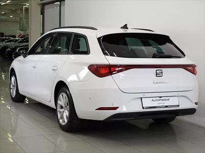 SEAT Leon 2,0 TDi Style KAMERA 5L.Záruka 85 kW bílá