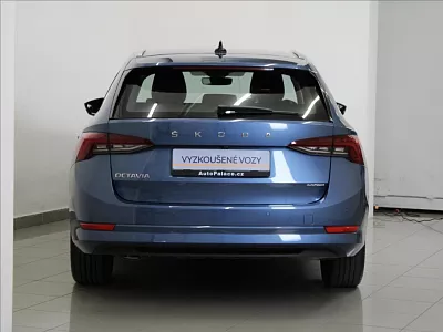 Škoda Octavia 2,0 TDi 110kW DSG Style ACC ČR 110 kW automat modrá