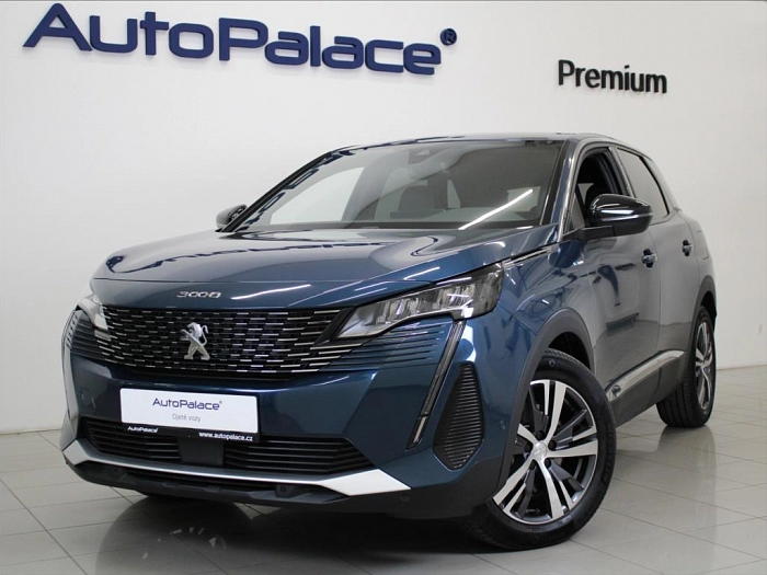 Peugeot 3008 1,6 HYBRID 225k. Allure 28tkm. 165 kW automat modrá