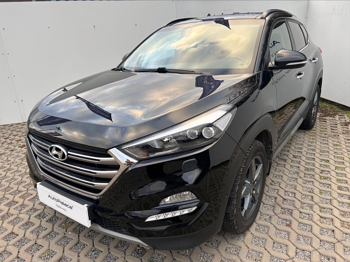 Hyundai Tucson 2,0 CRDI Style PREMIUM 4x4  AT 136 kW automat černá