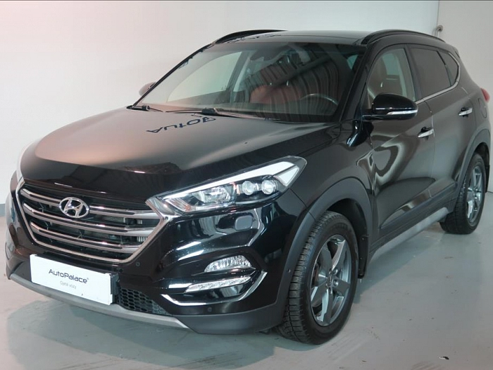 Hyundai Tucson 2,0 CRDI Style PREMIUM 4x4  AT 136 kW automat černá