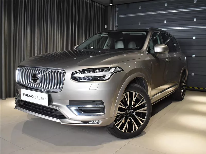 Volvo XC90 2,0 B5 AWD INS Headup,Vzduch 173 kW automat šedá