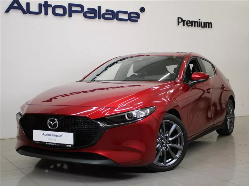 Mazda 3 2,0 G122 GT+ NAVI 1.maj.ČR 90 kW červená