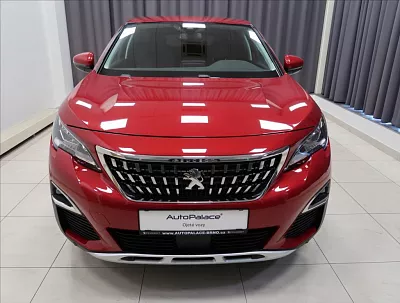 Peugeot 3008 1,2 ALLURE  PureTech 130 96 kW červená