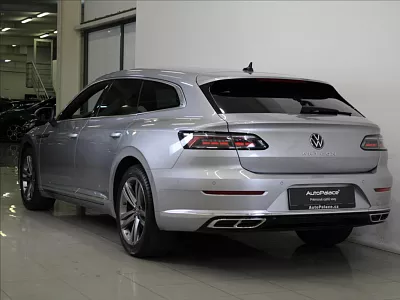 Volkswagen Arteon Shooting Brake 2,0 TDi DSG R-Line KAMERA ČR 110 kW automat šedá