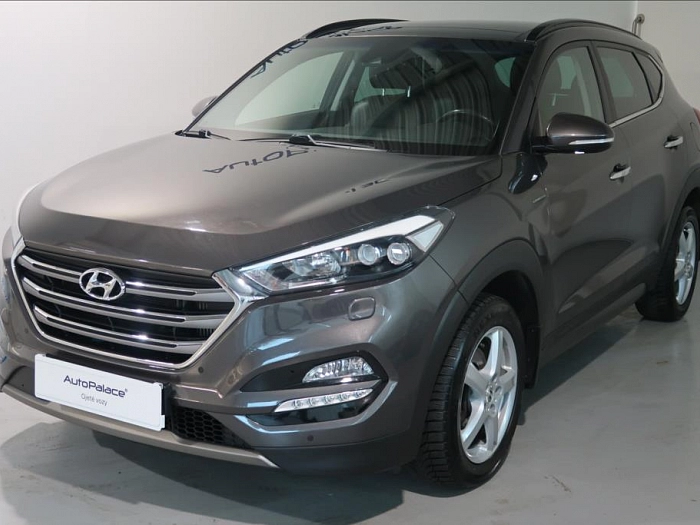 Hyundai Tucson 2,0 CRDI 100kW STYLE PREMIU 4x4 100 kW hnědá