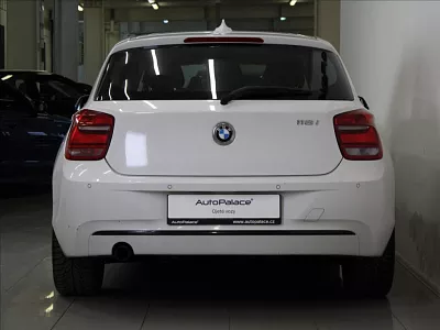 BMW 1 1,6 116i 100kW Sport AAC ČR 100 kW bílá