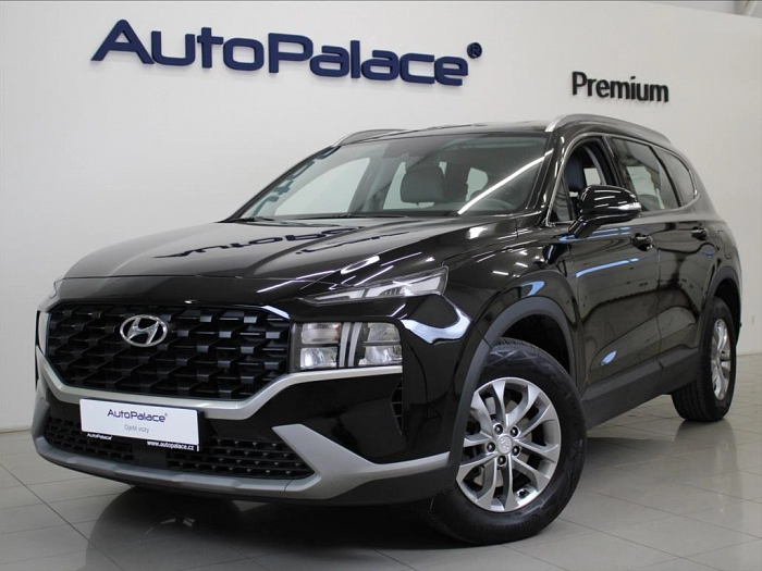 Hyundai Santa Fe 2,2 CRDi 142Kw 7-míst 32tkm.ČR 142 kW automat černá