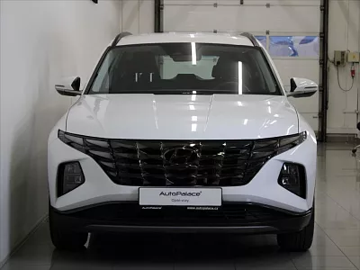 Hyundai Tucson 1,6 T-GDi 110kW MT 9 750 km! 110 kW bílá