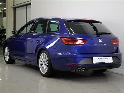 SEAT Leon 1,5 TSi 110kW DSG FR Tažné ČR 110 kW automat modrá