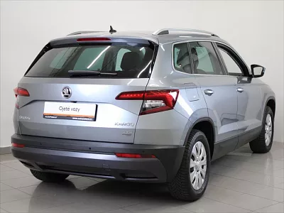 Škoda Karoq 2,0 TDi 4x4 DSG Style 54tkm! 110 kW automat šedá