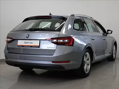 Škoda Superb 2,0 TDi DSG L&K TAŽNÉ 1.maj.ČR 110 kW automat šedá