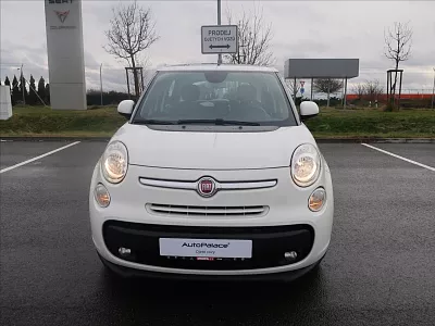 Fiat 500L 1,6 LOUNGE  MultiJet 120k 88 kW bílá