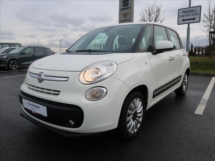 Fiat 500 1,6 LOUNGE  MultiJet 120k 88 kW bílá