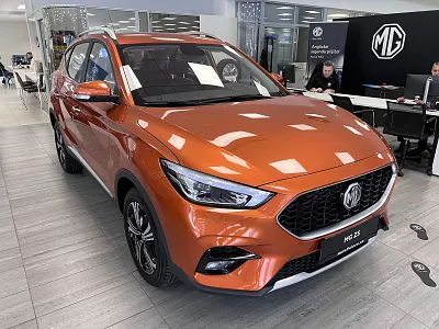 MG ZS 1,5 MT Emotion Plus 1,5 VTI-TECH 78 kW Hoxton Orange