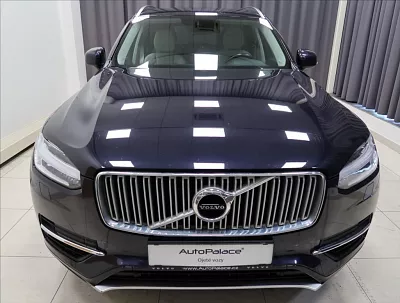 Volvo XC90 2,0 D5 AWD AUT Inscription 177 kW automat modrá