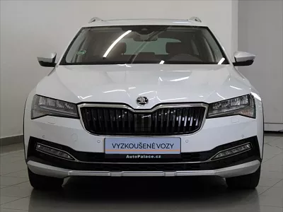 Škoda Superb 2,0 TDi 147kW 4x4 Scout PANO 147 kW automat bílá