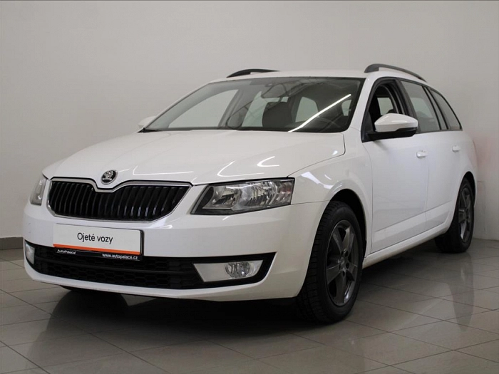 Škoda Octavia 1,6 TDi Ambi+ TAŽNÉ 2xSady Kol 77 kW bílá