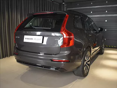 Volvo XC90 2,0 B5 AWD Plus Dark bezklíč 173 kW automat šedá