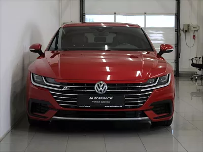 Volkswagen Arteon 2,0 TDi AT R-Line KAMERA ČR 110 kW automat červená