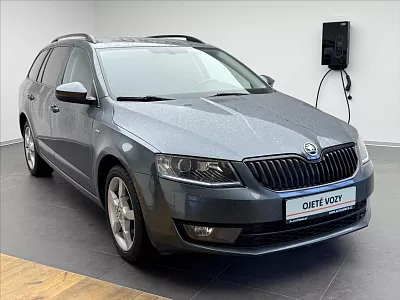 Škoda Octavia 2,0 TDI 110kW DSG Joy Combi 110 kW automat šedá