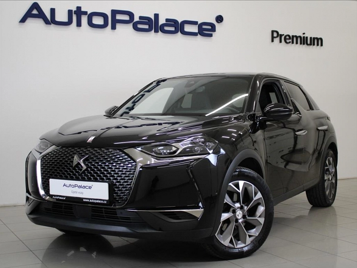 DS Automobiles DS3 Crossback 0,1 50kWh Grand Chic KAMERA ČR 100 kW automat černá