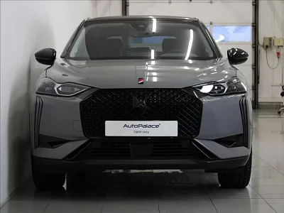 DS Automobiles DS3 Crossback 1,2 PT 96kW AT Perf. Line ČR 96 kW automat šedá