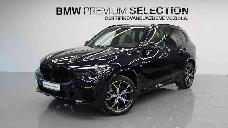 BMW X5 xDrive30d 210 kW automat Carbon Black