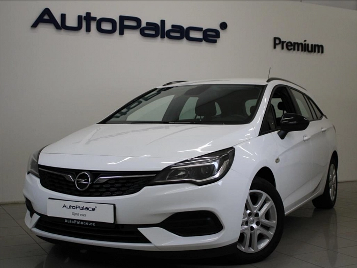 Opel Astra 1,5 CDTi Záruka 144tkm.12/2021 77 kW bílá