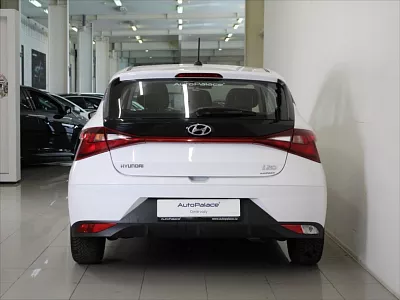 Hyundai i20 1,2 i 62kW KLIMA 1.maj.ČR 61 kW bílá