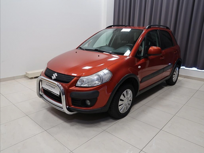 Suzuki SX4 1,6 i VVT GLX 4x4  EDICE 79 kW oranžová