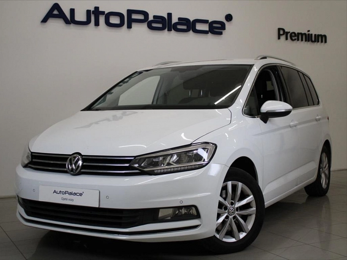 Volkswagen Touran 1,4 TSi 110 DSG Highline 1.maj. 110 kW automat bílá